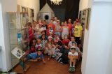 Děti si vyráběly svou vlastní medaili / fotogalerie / Děti z příměstského tábora Domu dětí a mládeže Hranice, foto: Marek Suchánek