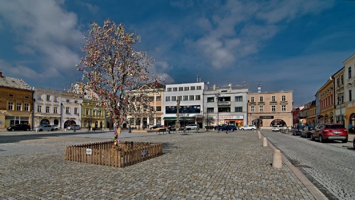 Kraslicovník oživuje centrum Hranic