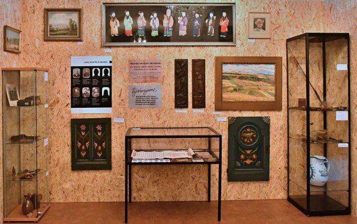 Fotoreportáž z vernisáže výstavy Příběhy hranického muzea